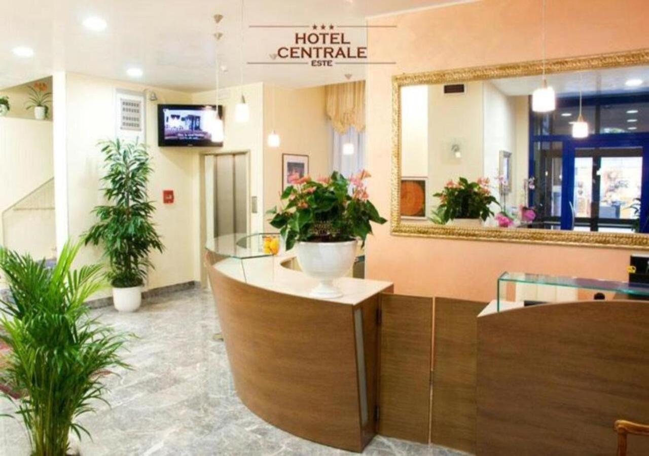 Hotel Centrale Este Eksteriør billede