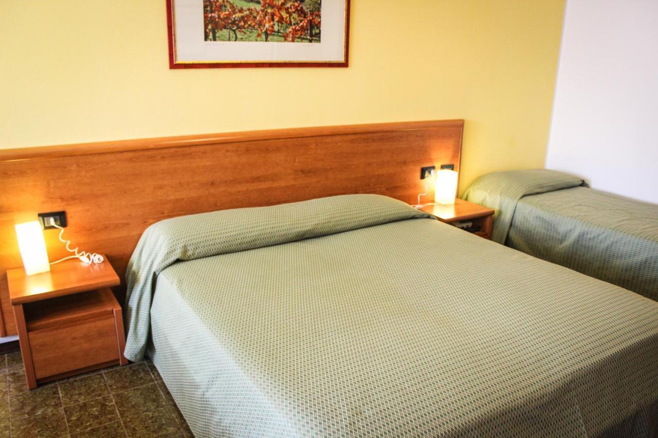 Hotel Centrale Este Eksteriør billede
